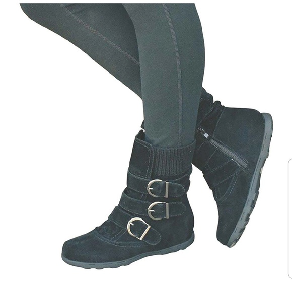 Ankle Boots - Picture 4 of 8